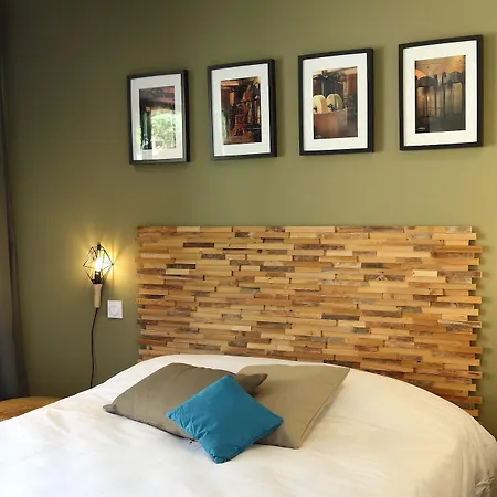 Casarina Hotel 3*