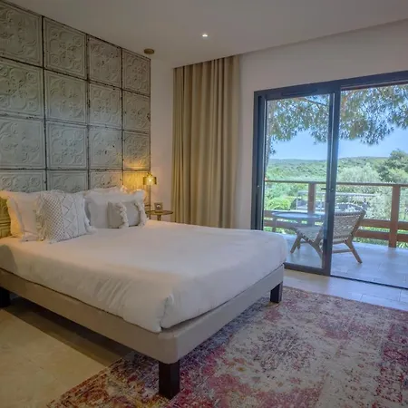 Hotel Casarina 3*