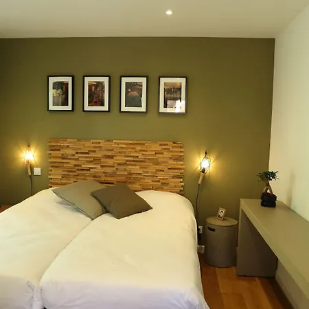 Casarina Hotel 3*